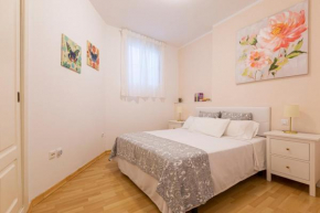 Homefeel Museo, Seville